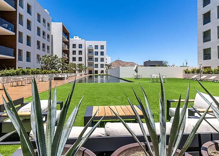 Marea Walk To Medano Stylish In Cabo Apartamento *